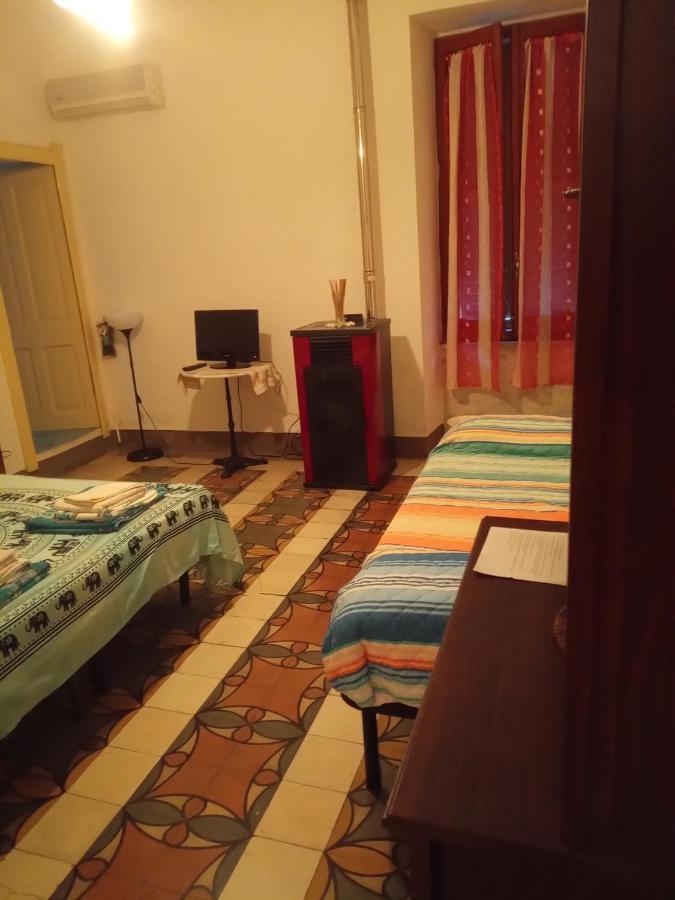 Sa Pruninca Bed & Breakfast Villanova Monteleone Bagian luar foto